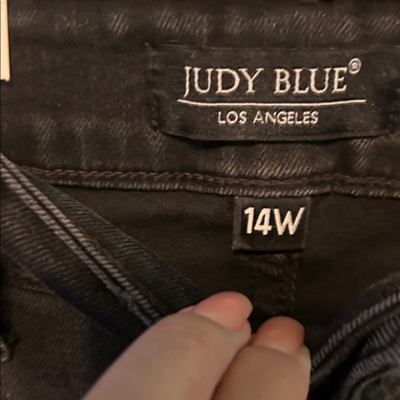Judy Blue Black Distressed Women Jeans - Picture 5 of 13